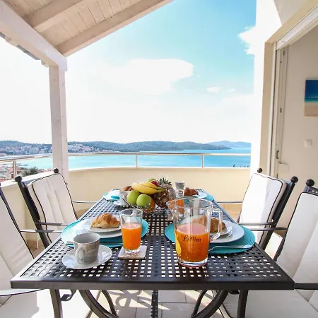 Penthouse Apartment Sunset Bay Trogir Exterior photo